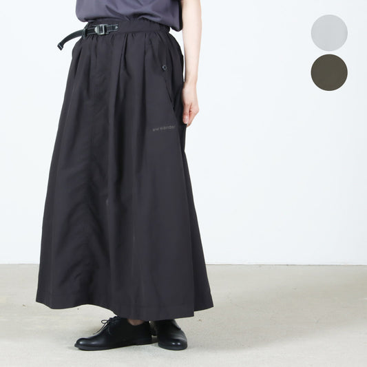 and wander(アンドワンダー) oversized cargo skirt （W）