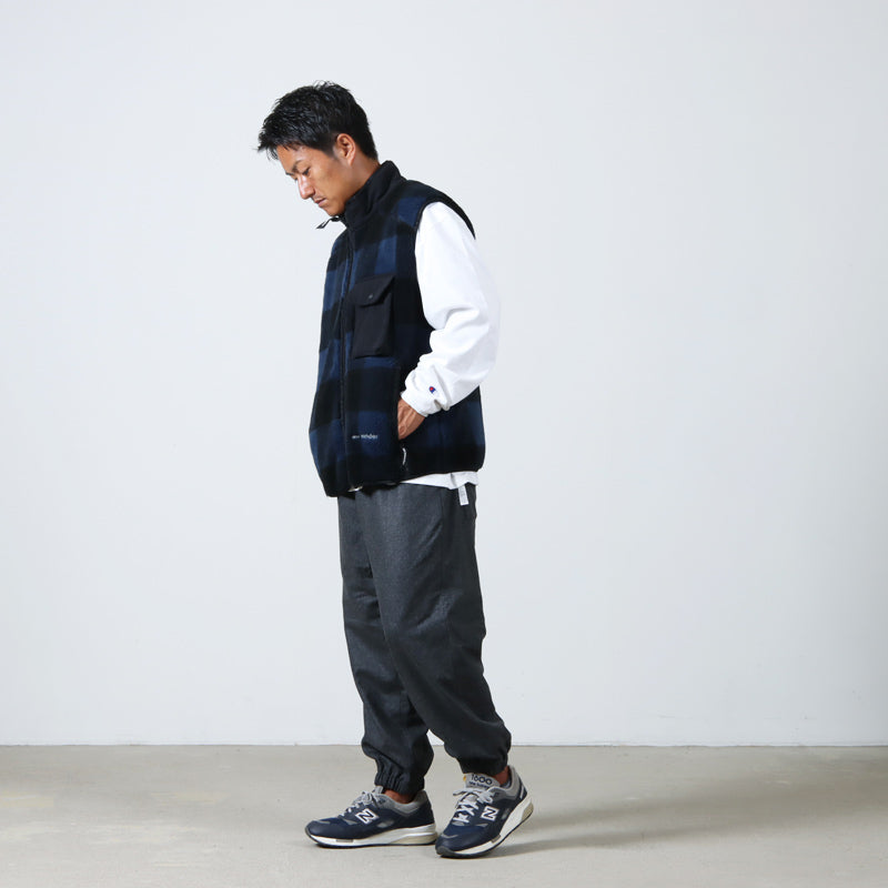 and wander(アンドワンダー) check boa vest 画像4
