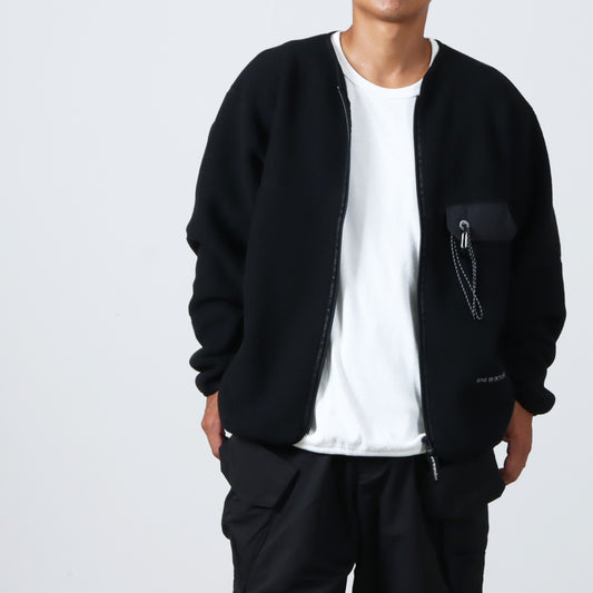 and wander(アンドワンダー) wool fleece cardigan