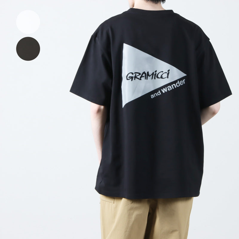 and wander(アンドワンダー) × gramicci BACKPRINT TEE