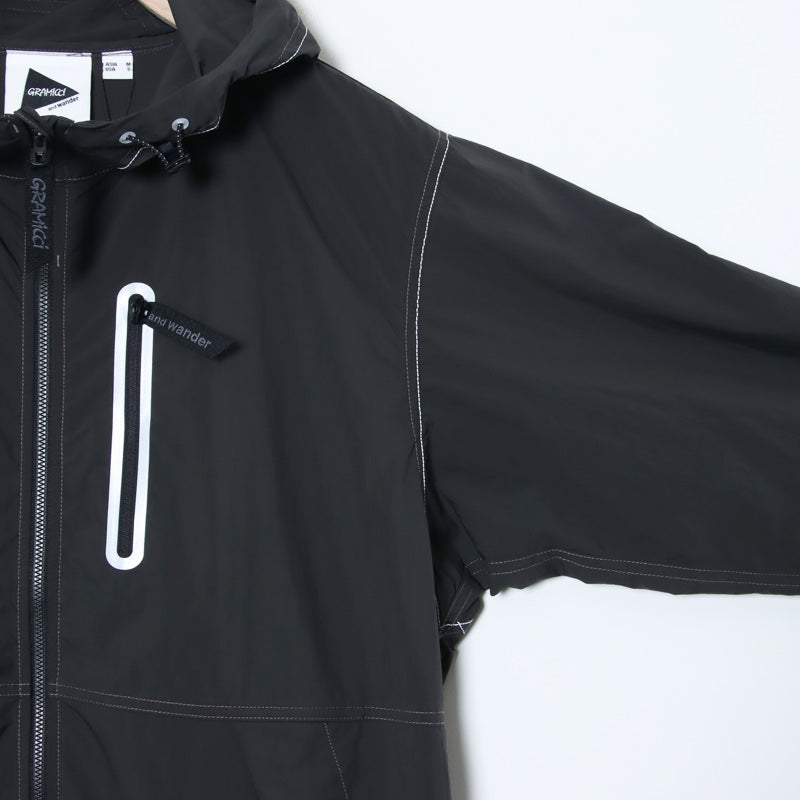 and wander(アンドワンダー) gramicci brushed nylon jacket 画像22