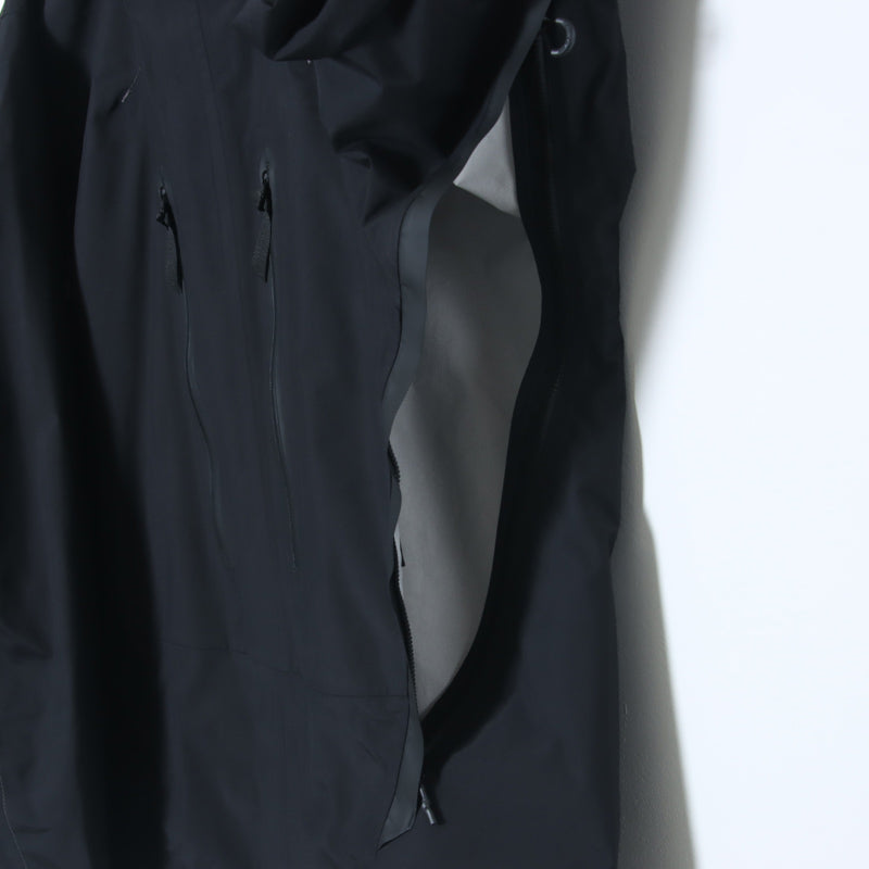 and wander(アンドワンダー) 2.5L hiker rain jacket 画像26