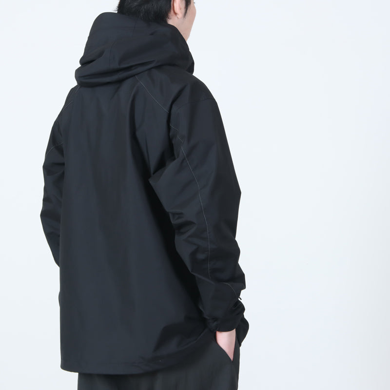 and wander(アンドワンダー) 2.5L hiker rain jacket 画像8