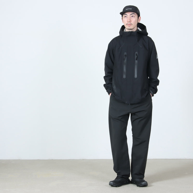 and wander(アンドワンダー) 2.5L hiker rain jacket 画像20