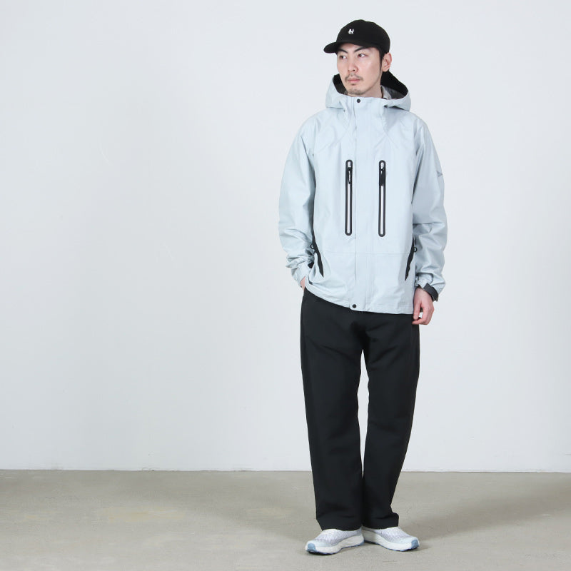 and wander(アンドワンダー) 2.5L hiker rain jacket 画像22