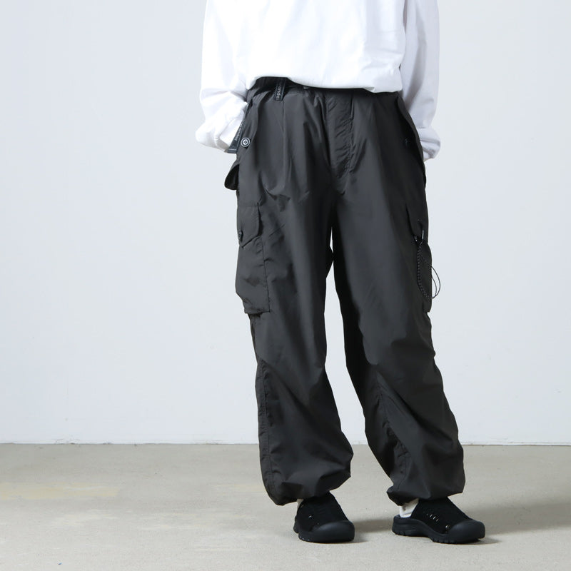 and wander(アンドワンダー) 87 oversized cargo pants 画像10