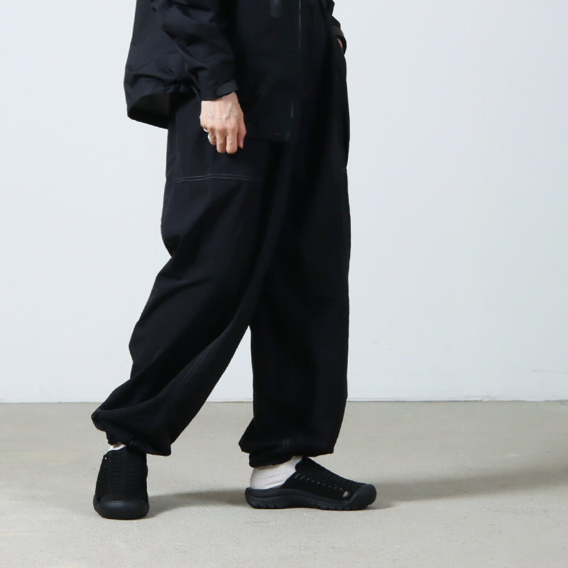 and wander(アンドワンダー) crinkled nylon pants 画像10