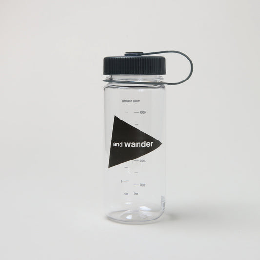 and wander(アンドワンダー) and wander logo bottle 500