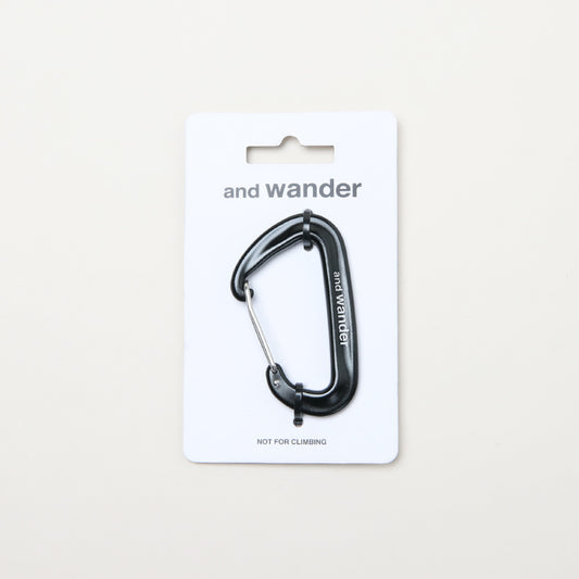 and wander(アンドワンダー) 179 utility carabiner