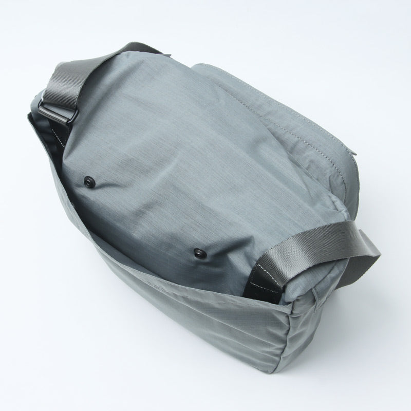 THE NORTH FACE PURPLE LABEL(ザ ノースフェイス パープルレーベル) Mountain Wind Shoulder Bag 画像26