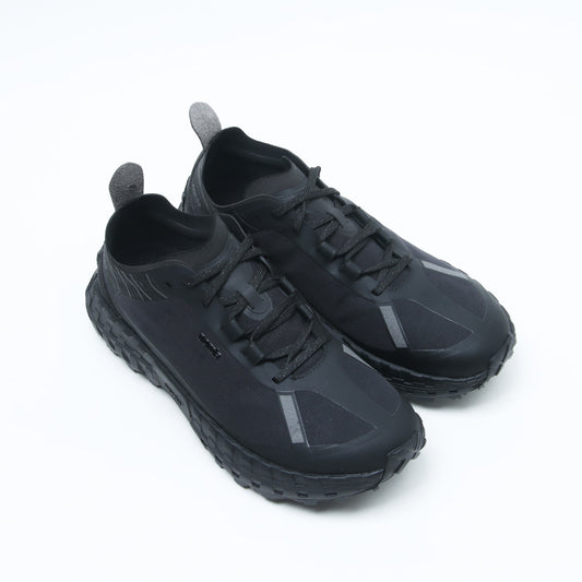 norda(ノルダ) 001A　Stealth Black
